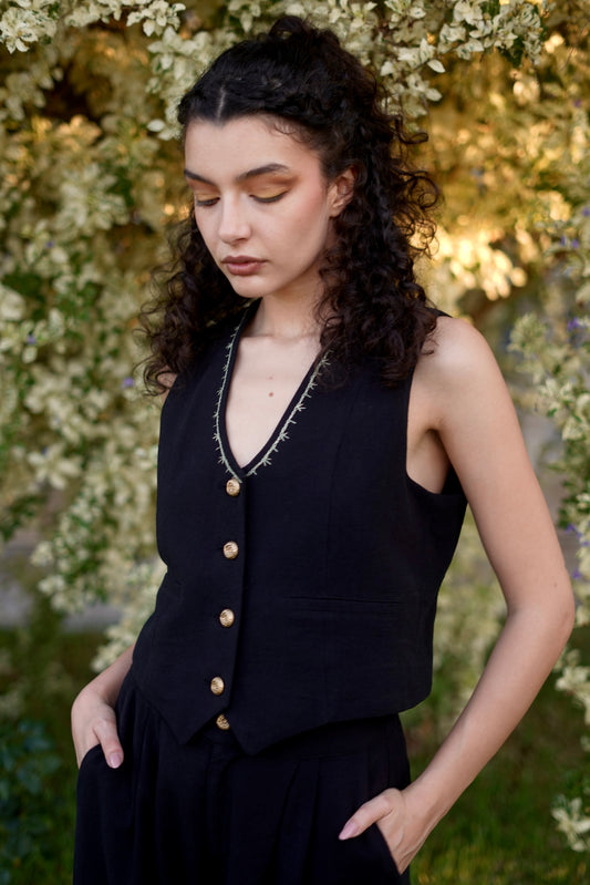 Marguerite Hand-Embroidered Vest in Black