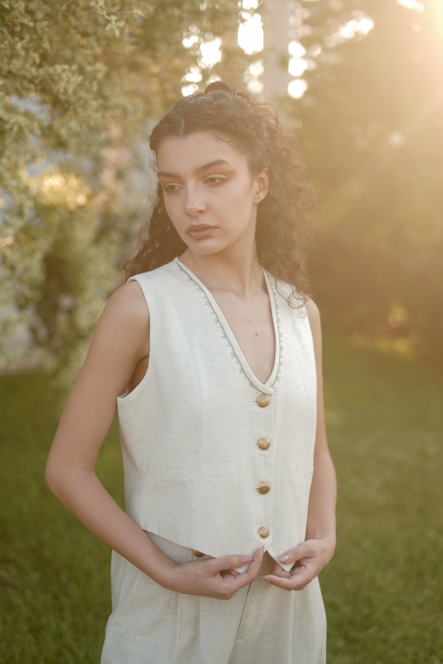 Marguerite Hand-Embroidered Vest in Beige