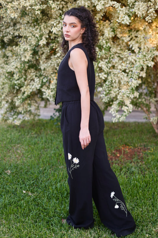 Marguerite Hand-Embroidered Pants in Black