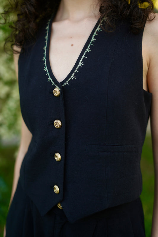 Marguerite Hand-Embroidered Vest in Black