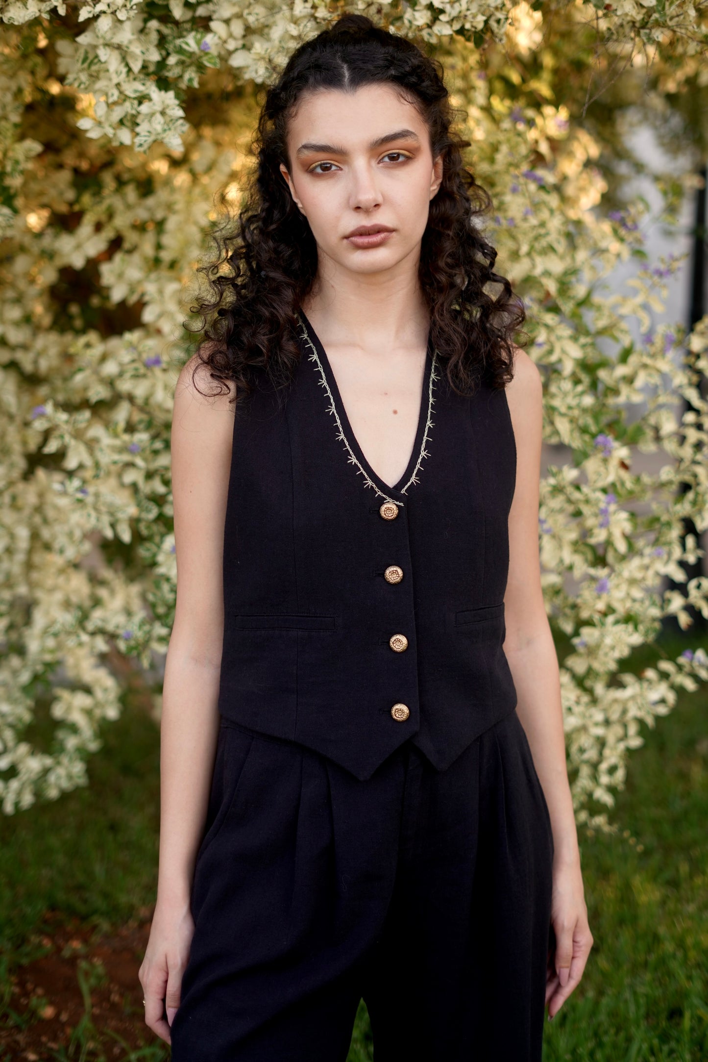 Marguerite Hand-Embroidered Vest in Black